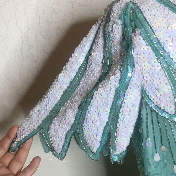 Vth Scala Turquoise White Beaded Sequin Cut Out Back Dress Women’s Size S NWTs - Picture 4 of 12